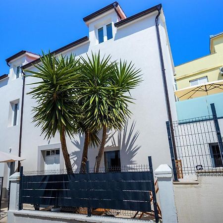 Studio Apartments Yucca, 2-Min To The Beach And 5 To Trogir Exterior foto